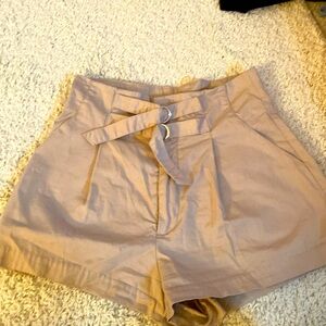 Beige Shorts H&M